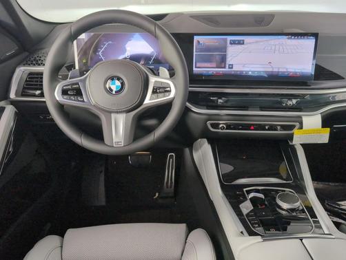 2026 BMW X6 xDrive40i