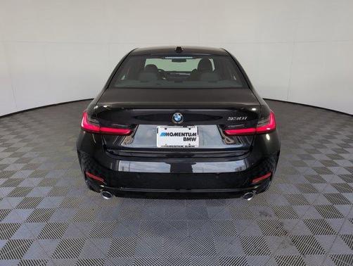 2025 BMW 330 i