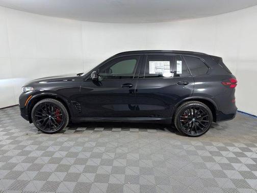 Black Sapphire Metallic 2026 BMW X5 M60i