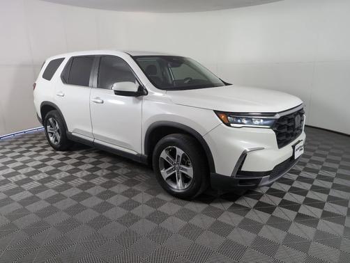 2023 Honda Pilot EX-L 7-Passenger