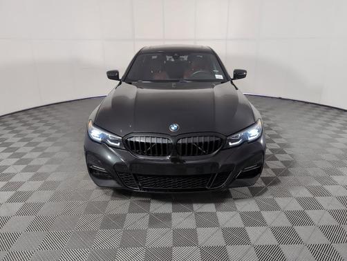 2022 BMW 330 i