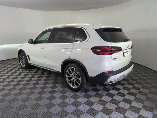 2024 BMW X5 sDrive40i