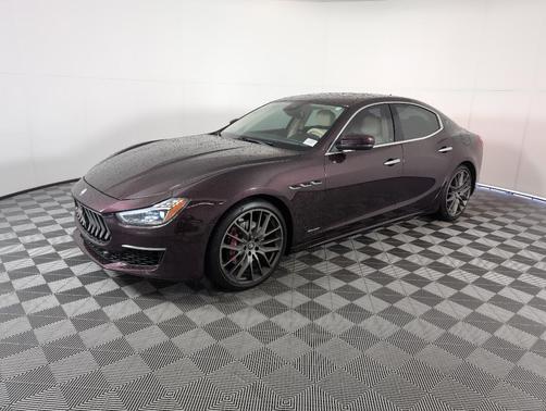 2018 Maserati Ghibli GranLusso