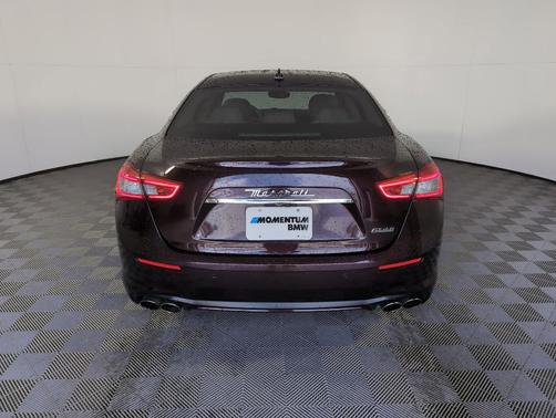 2018 Maserati Ghibli GranLusso