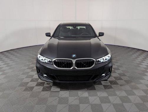 2025 BMW 330 i