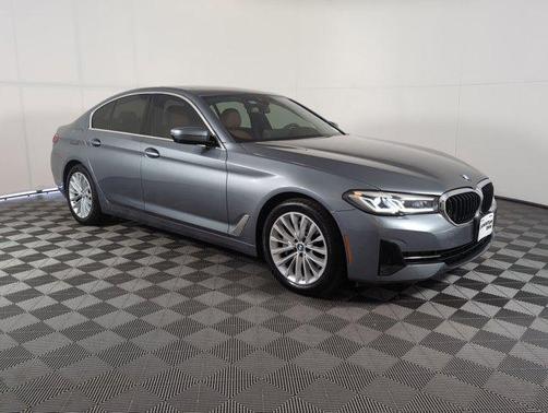 2021 BMW 530 i
