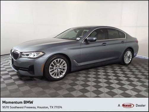 2021 BMW 530 i