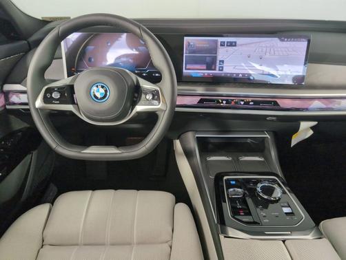 2025 BMW i7 eDrive50