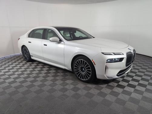 2025 BMW i7 eDrive50