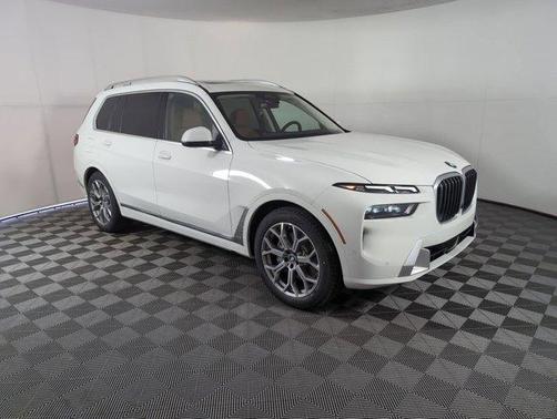2026 BMW X7 xDrive40i