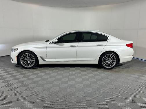 2018 BMW 530 i