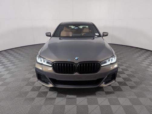 2023 BMW M550 i xDrive
