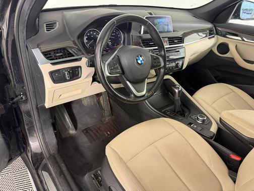 Jet Black 2018 BMW X1 sDrive28i