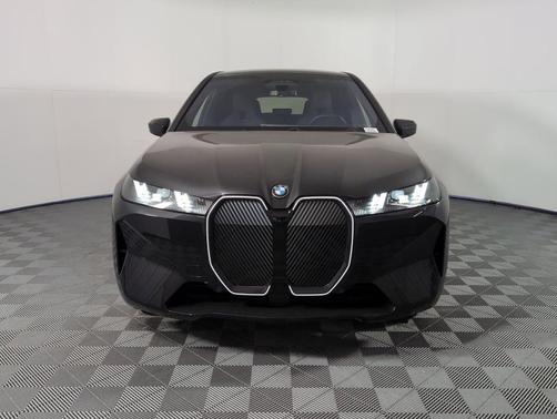 2026 BMW iX xDrive60