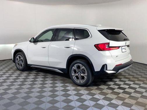 Alpine White 2026 BMW X1 xDrive28i