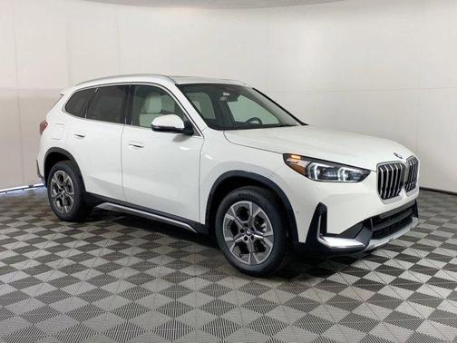 Alpine White 2026 BMW X1 xDrive28i