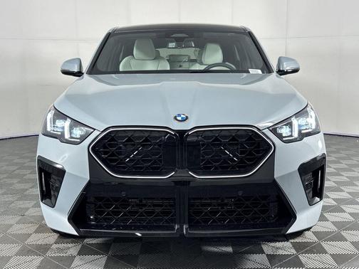 Brooklyn Gray Metallic 2026 BMW X2 xDrive28i