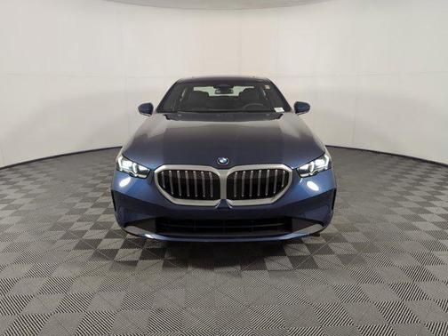 2024 BMW 530 i