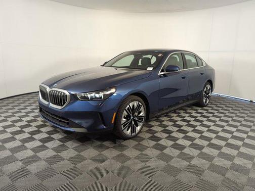 2024 BMW 530 i