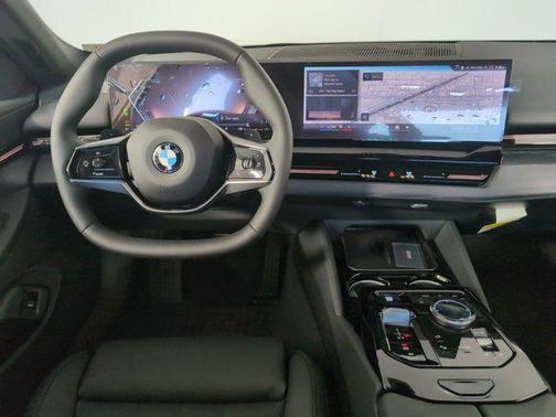 2024 BMW 530 i