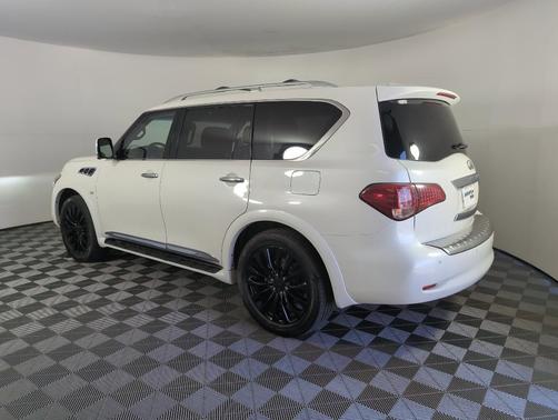 2017 INFINITI QX80 Base