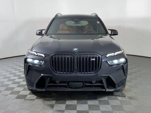 2026 BMW X7 M60i