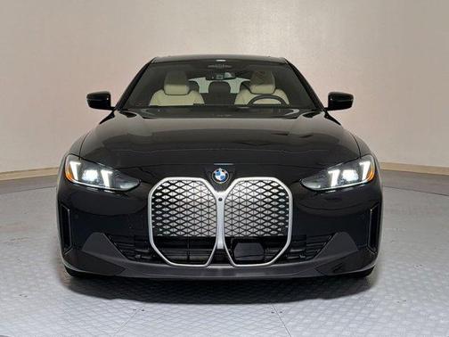 Black Sapphire Metallic 2026 BMW i4 Gran Coupe eDrive40