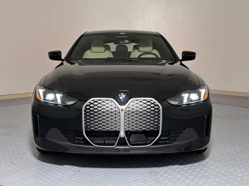 Black Sapphire Metallic 2026 BMW i4 Gran Coupe eDrive40
