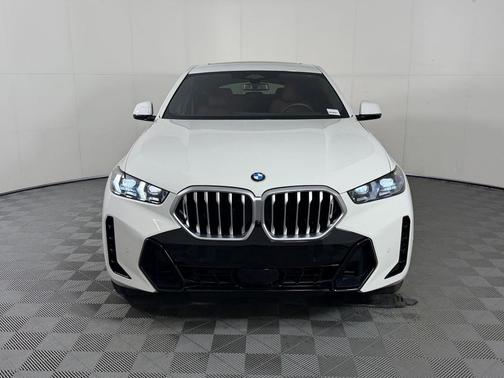 Alpine White 2025 BMW X6 xDrive40i