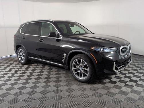 Black Sapphire Metallic 2026 BMW X5 sDrive40i