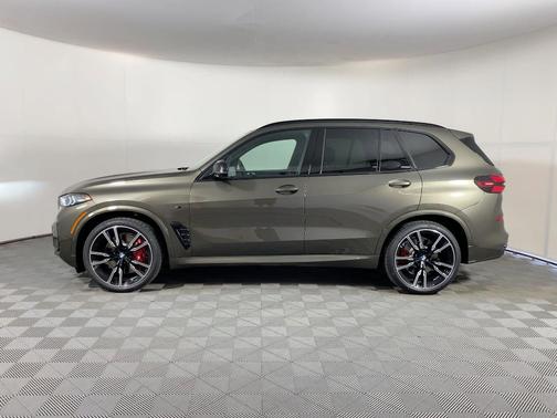 2026 BMW X5 M60i