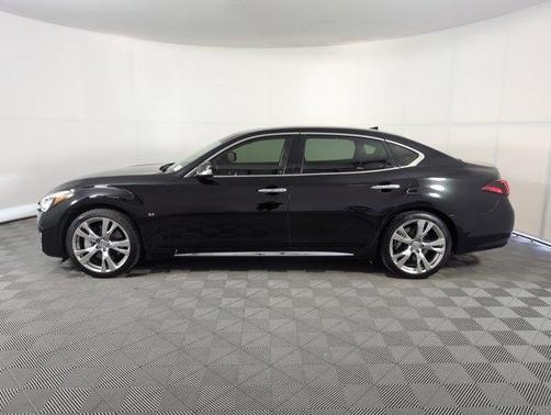 2015 INFINITI Q70L 3.7