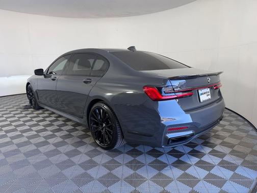 Gray Metallic 2022 BMW 740 i