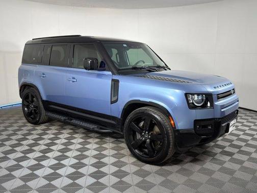 2022 Land Rover Defender 110 X-Dynamic SE