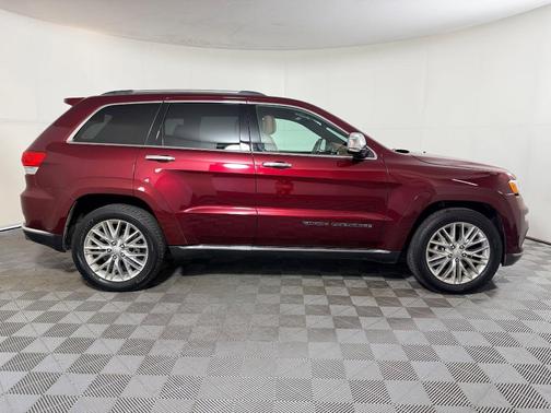 2018 Jeep Grand Cherokee Summit