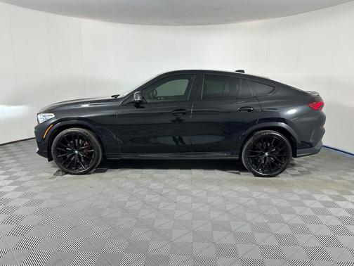 2023 BMW X6 xDrive40i