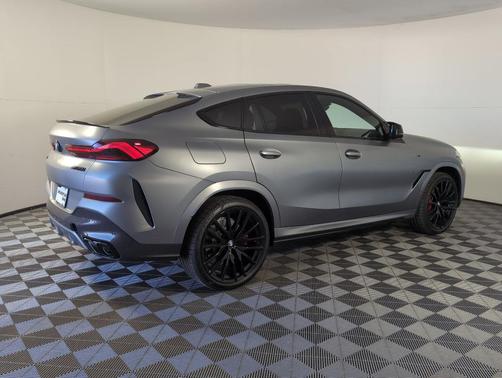 2026 BMW X6 M60i