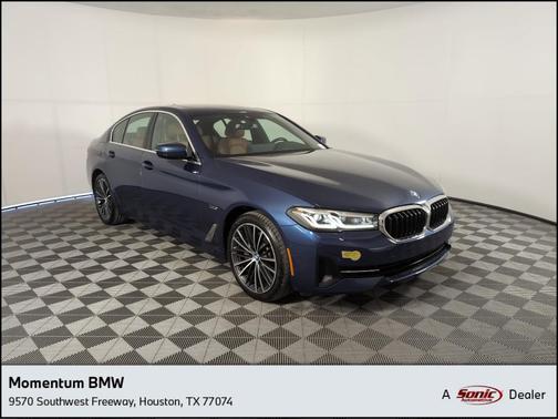 2022 BMW 530 530e