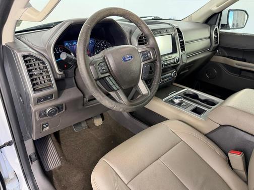 White 2020 Ford Expedition XLT