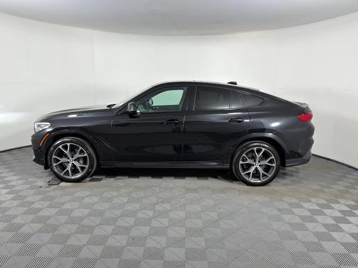 2023 BMW X6 xDrive40i