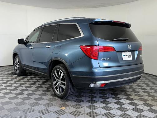 2016 Honda Pilot Elite