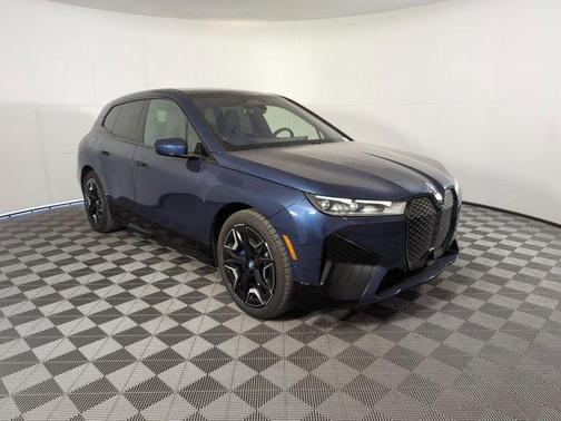 2025 BMW iX xDrive50