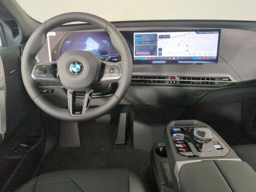 2025 BMW iX xDrive50