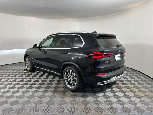 2026 BMW X5 sDrive40i