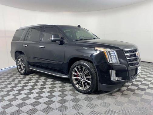 2020 Cadillac Escalade Luxury
