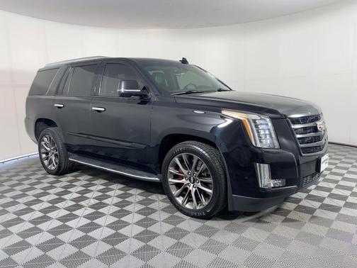 2020 Cadillac Escalade Luxury