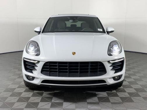 2018 Porsche Macan Sport Edition
