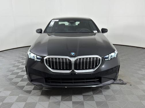 Black Sapphire Metallic 2026 BMW 540 i xDrive