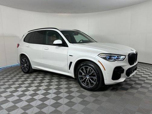 2023 BMW X5 PHEV xDrive45e