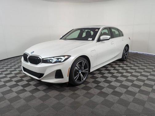 2024 BMW 330e 330e